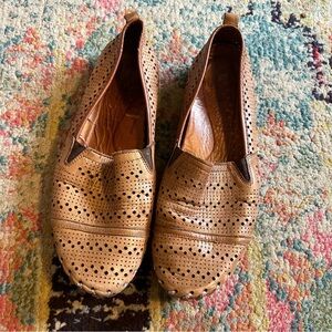 Women's Spring Step Fredia Women's Slip-on Shoes size 42